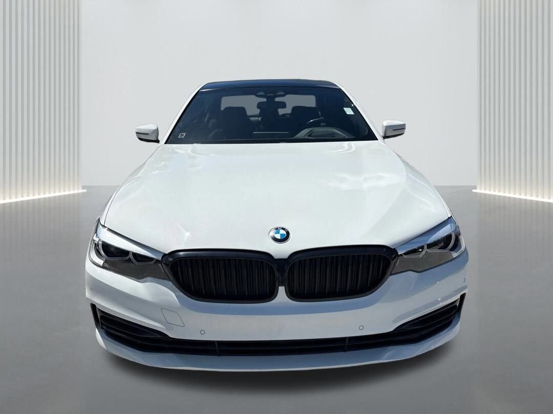 2020 Bmw 530i Sedan photo 2