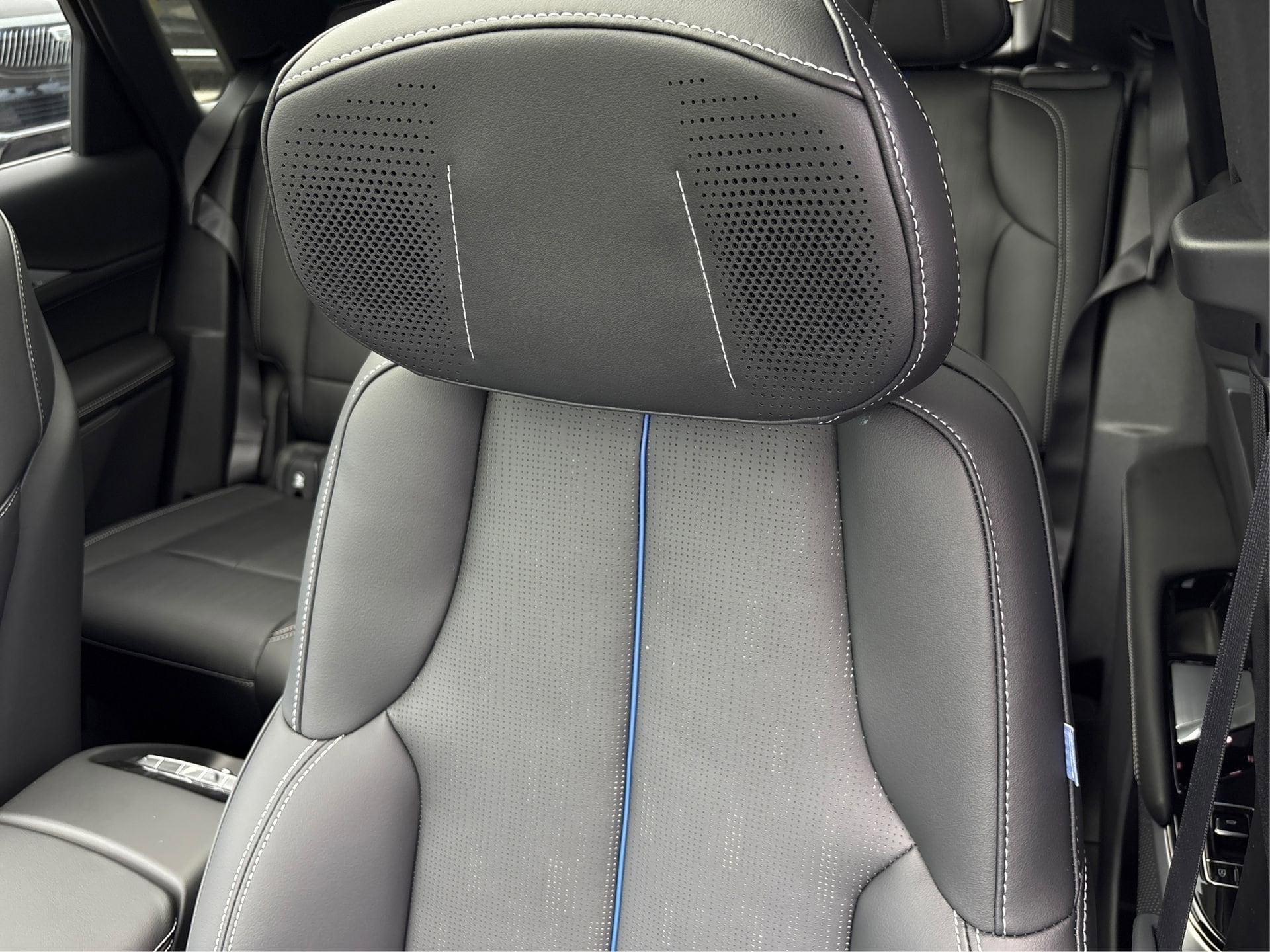 2026 Cadillac LYRIQ V - Photo 31