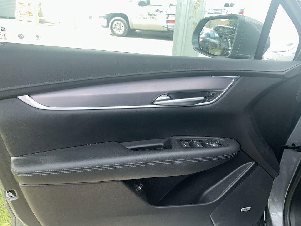 Used 2020 CADILLAC XT5 Luxury SUV