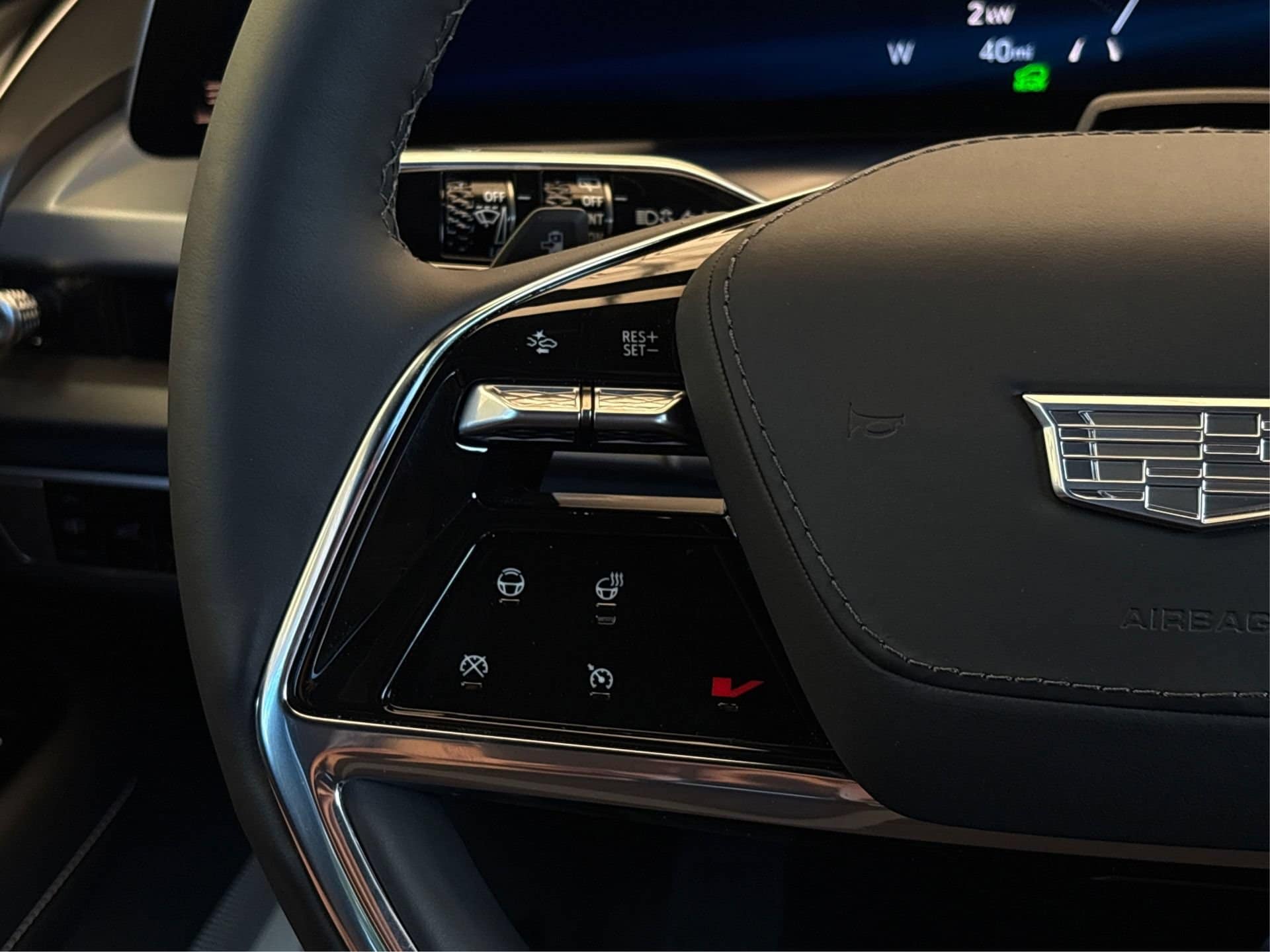 2026 Cadillac VISTIQ Platinum Sport - Photo 28