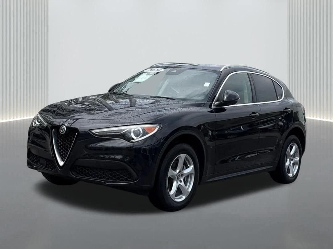 2020 Alfa Romeo Stelvio RWD's photo
