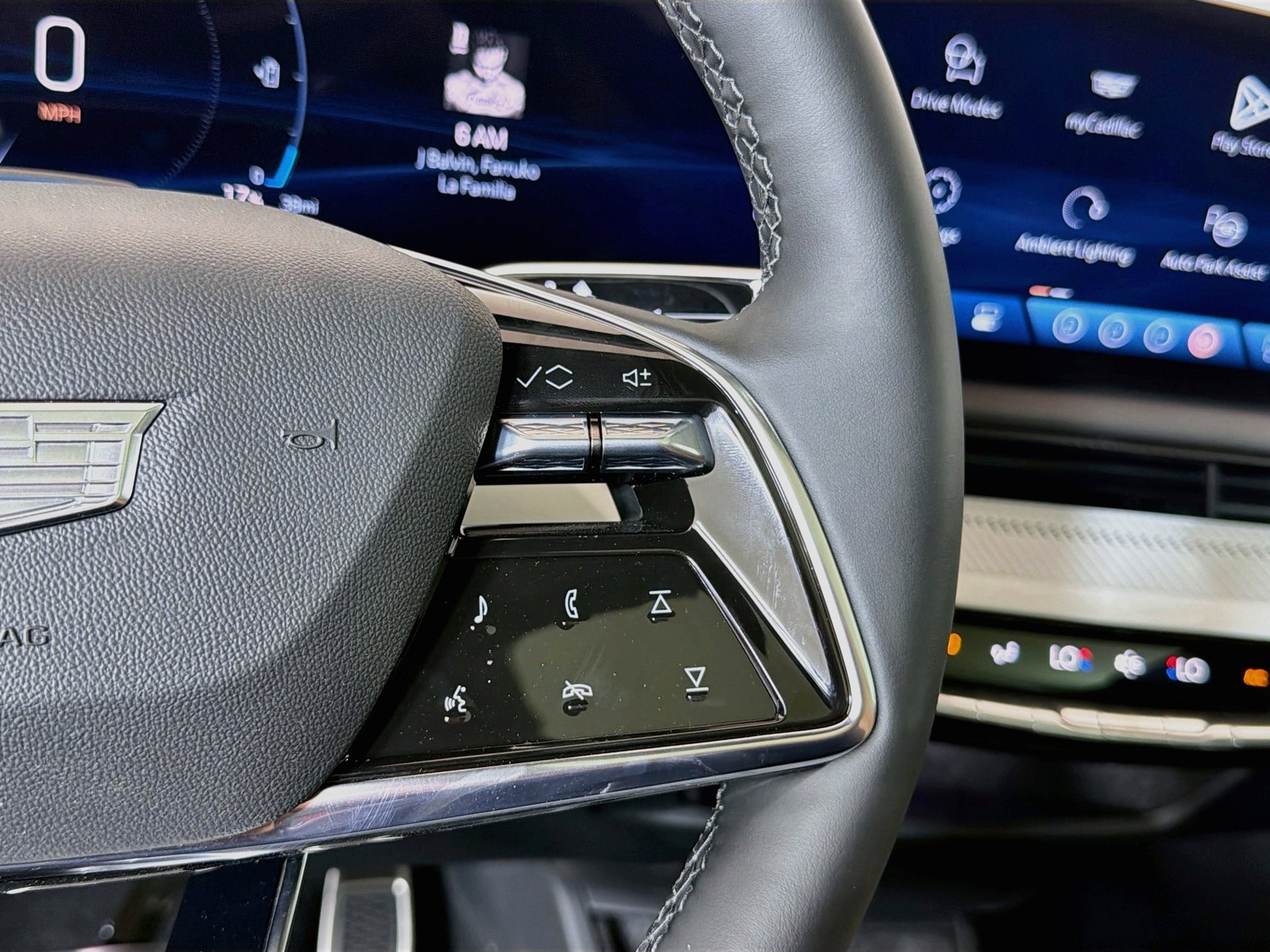 2027 Cadillac OPTIQ Sport - Photo 35