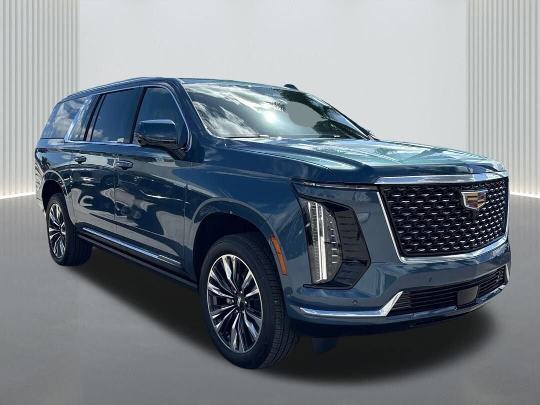 2025 Cadillac Escalade ESV Premium Luxury photo 3