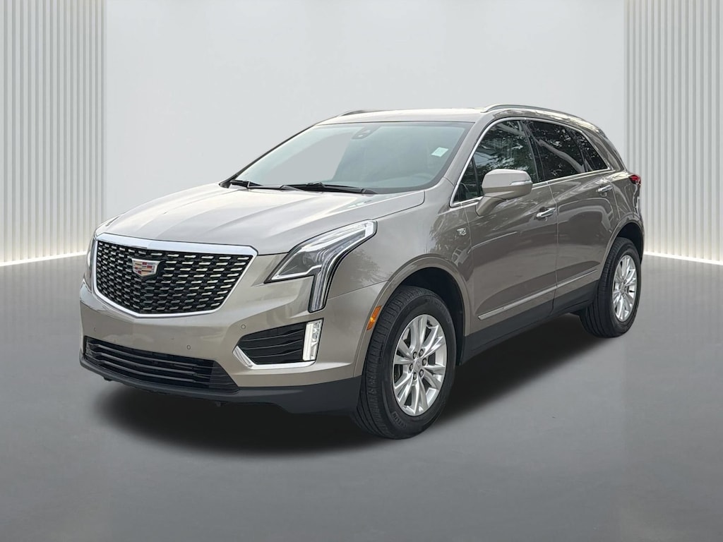 Certified 2023 CADILLAC XT5 FWD Luxury SUV