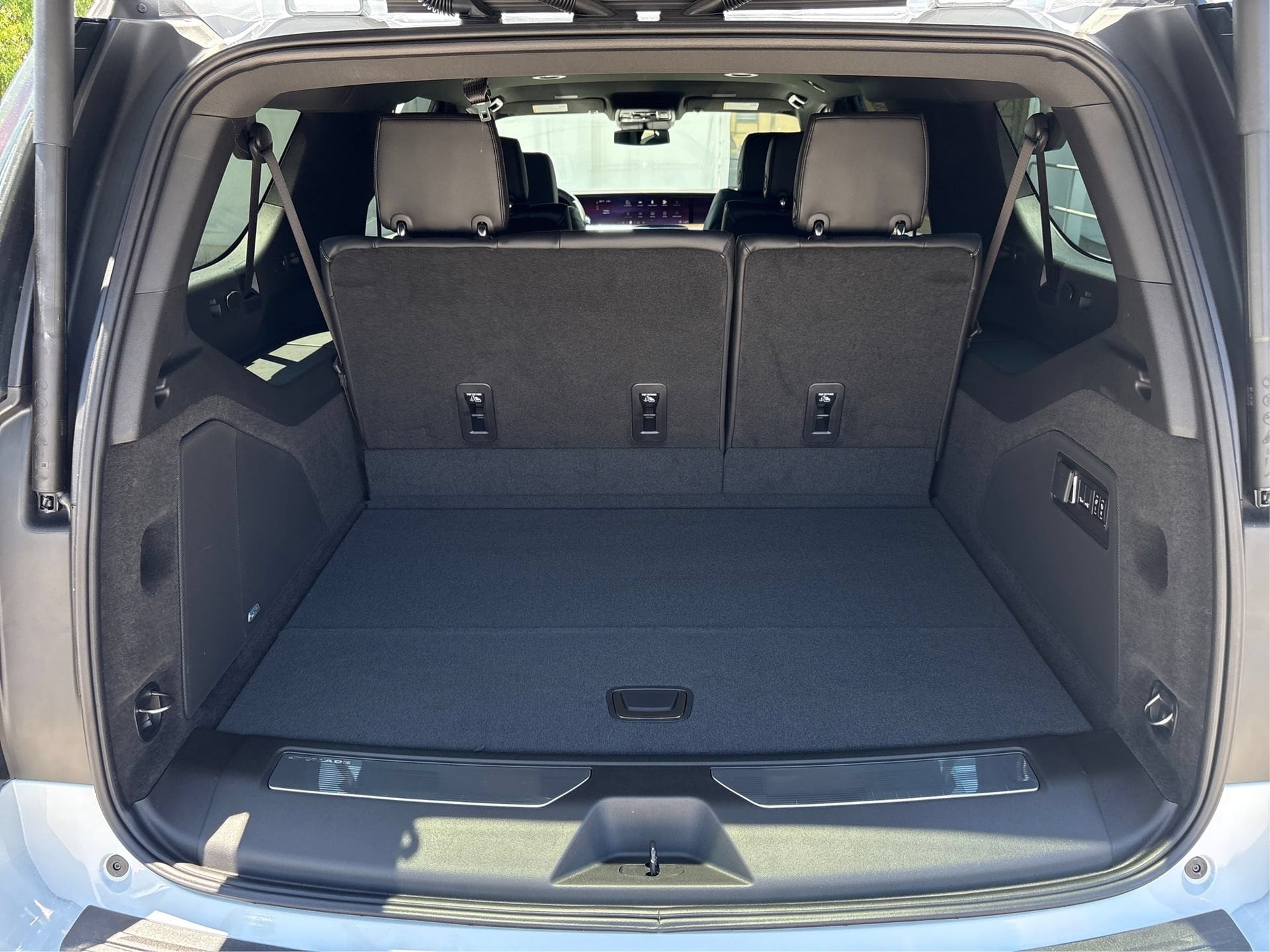 2026 Cadillac Escalade ESV Base - Photo 11