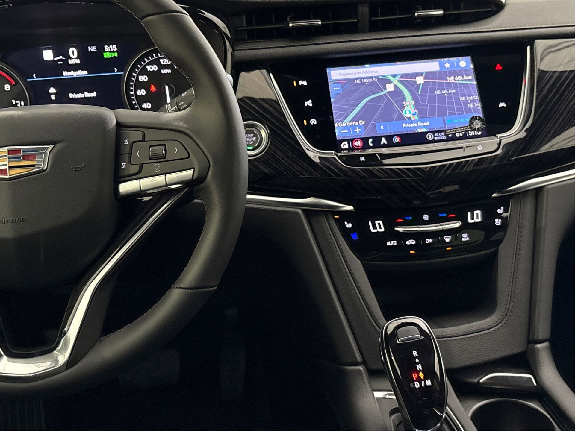 2025 Cadillac XT6 Premium Luxury - Photo 14