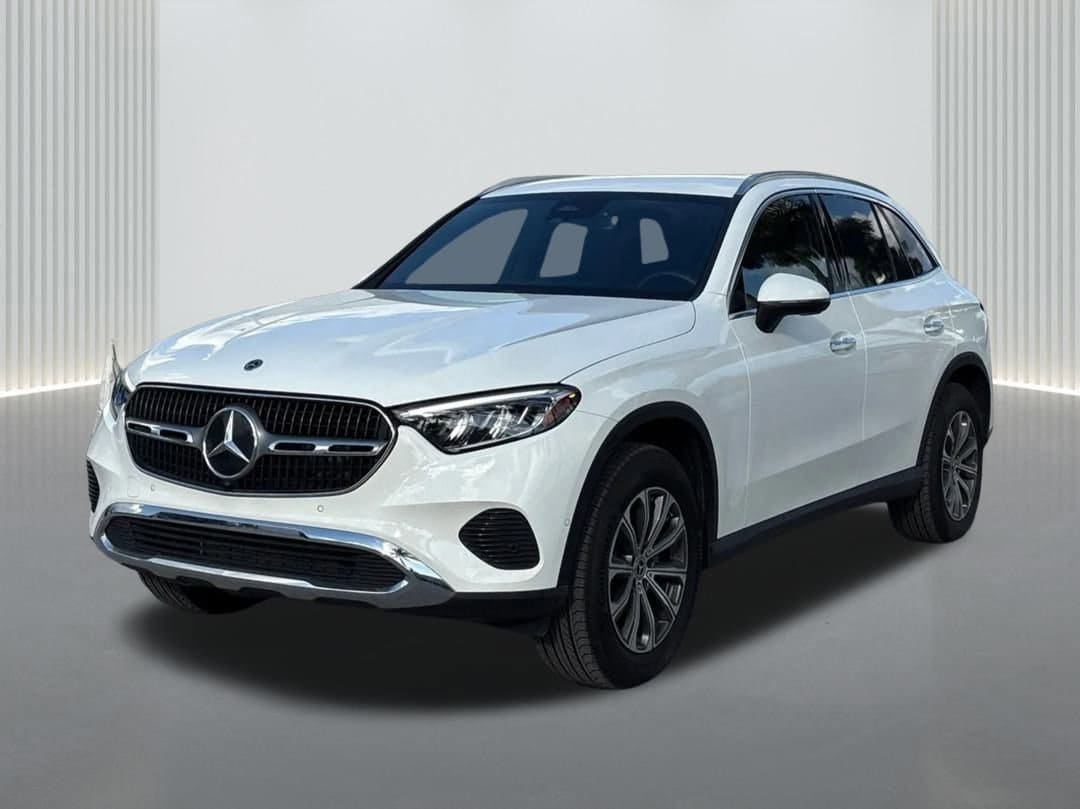 2025 Mercedes-Benz GLC