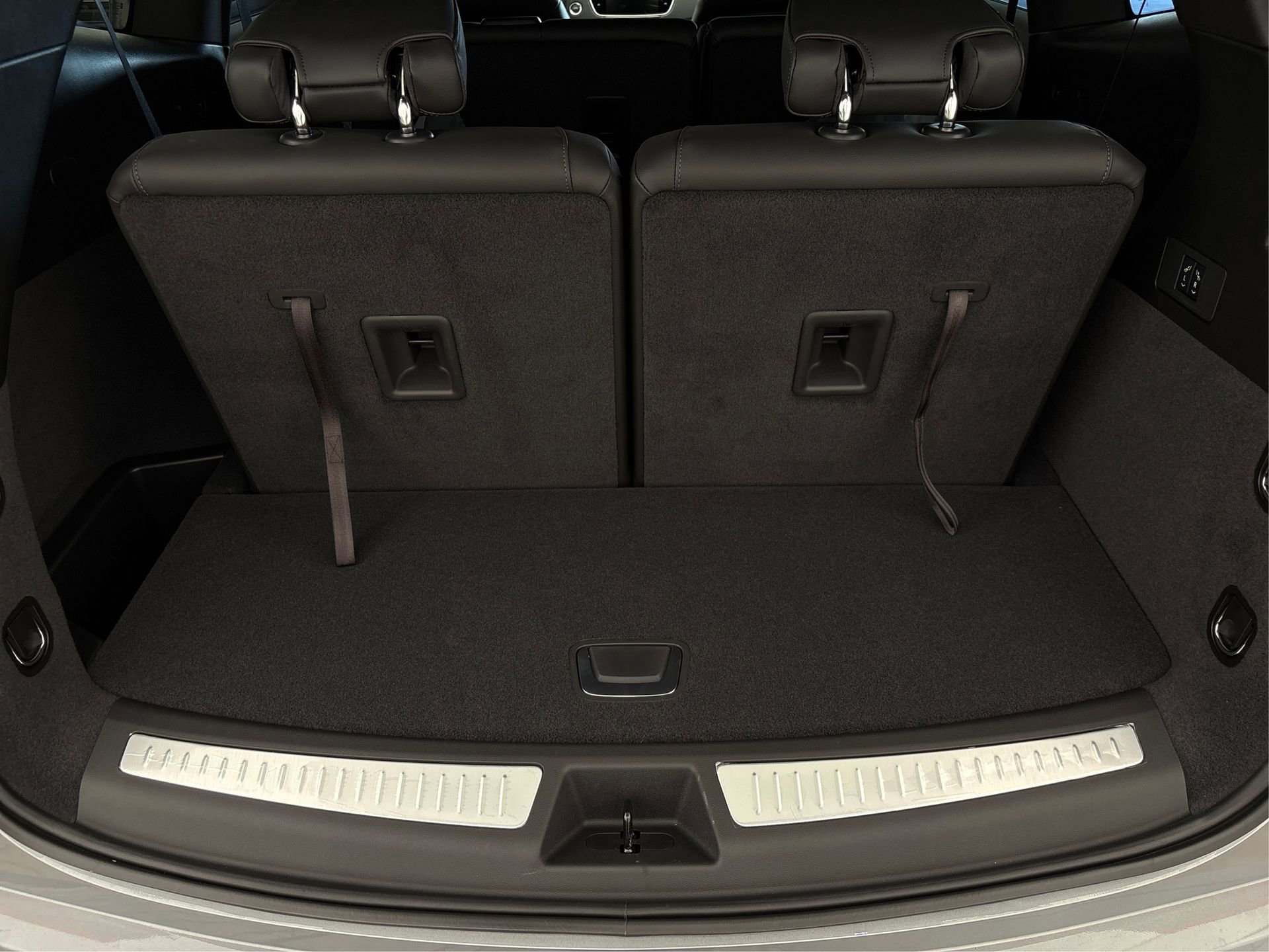 2025 Cadillac XT6 Luxury - Photo 11