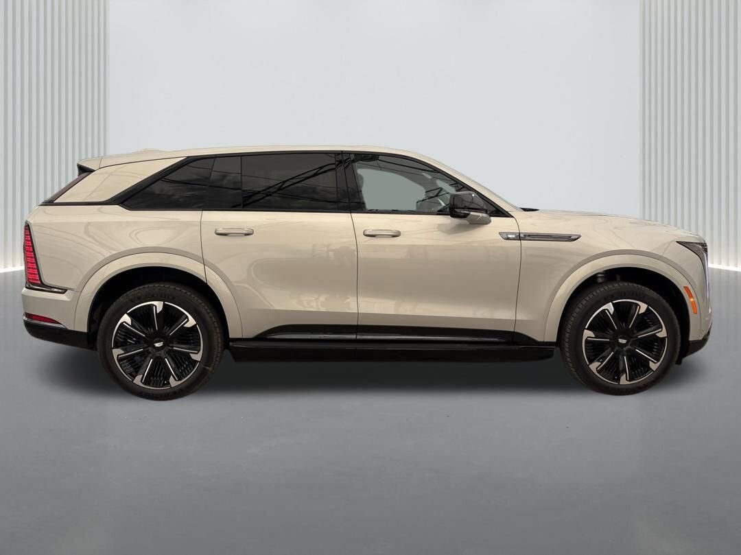 2025 Cadillac Escalade Sport photo 4