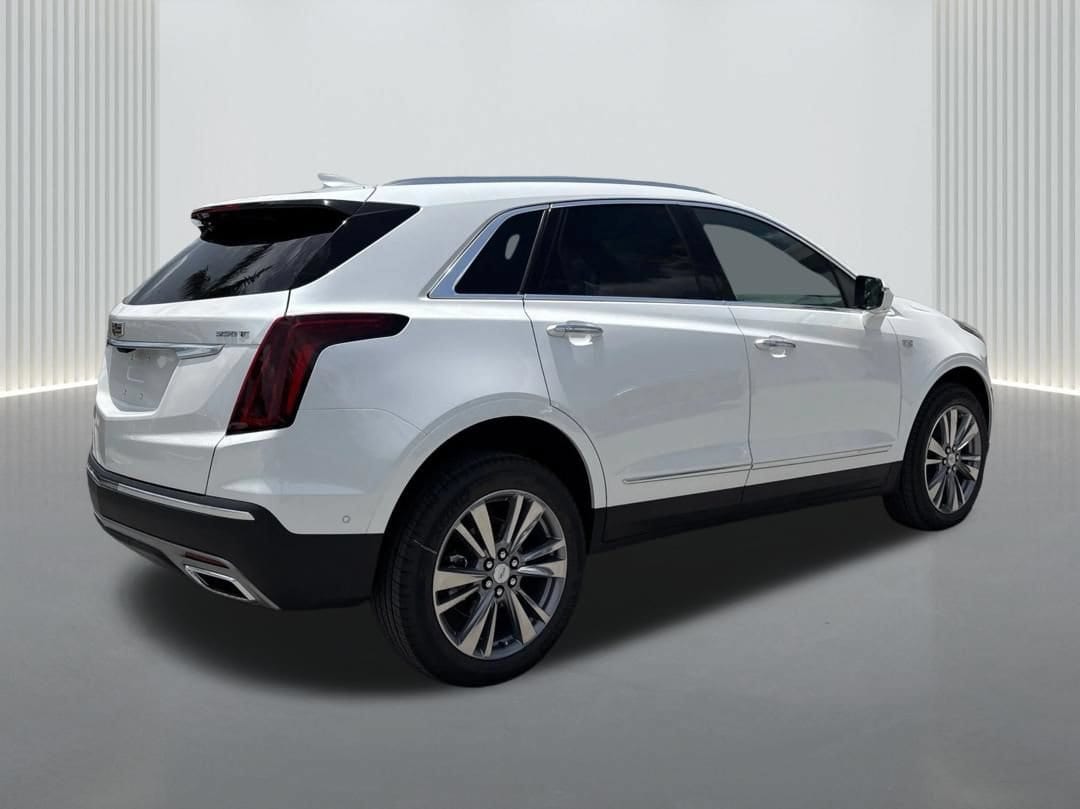 2026 Cadillac XT5 Premium Luxury - Photo 5
