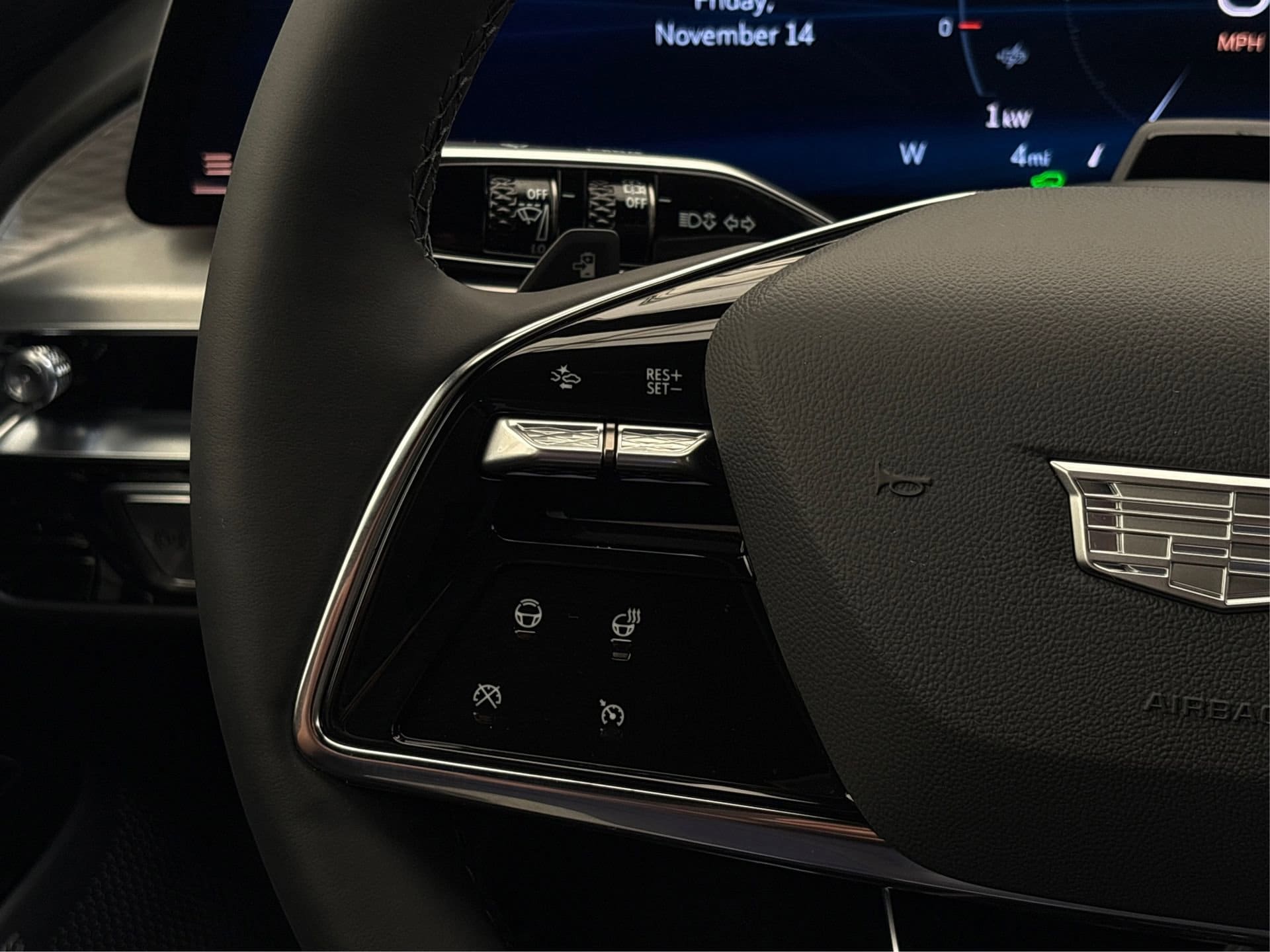 2026 Cadillac LYRIQ Premium Sport - Photo 28