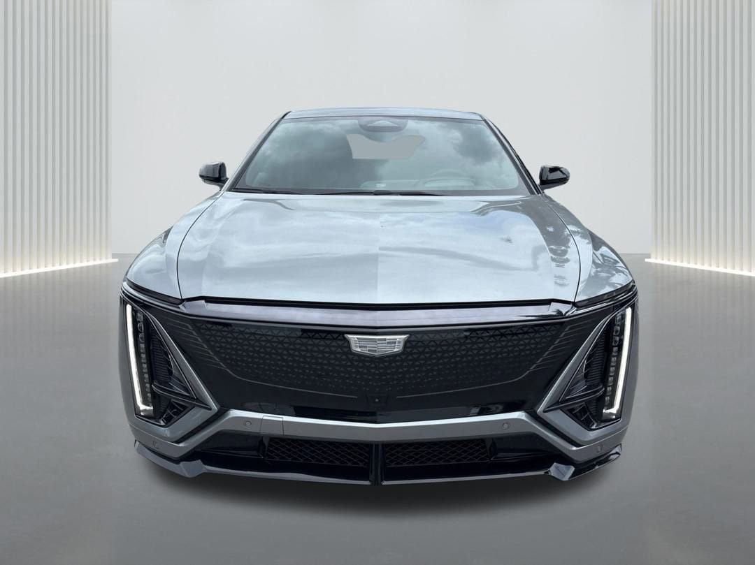2026 Cadillac LYRIQ V - Photo 2