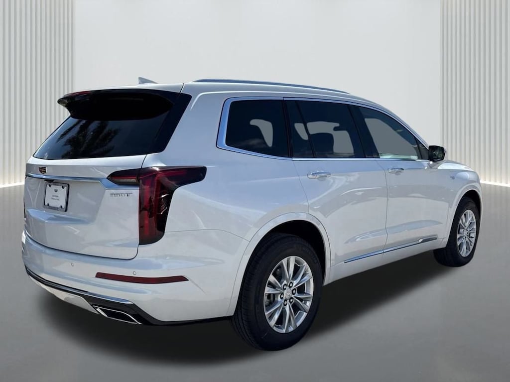 New 2025 CADILLAC XT6 Luxury SUV