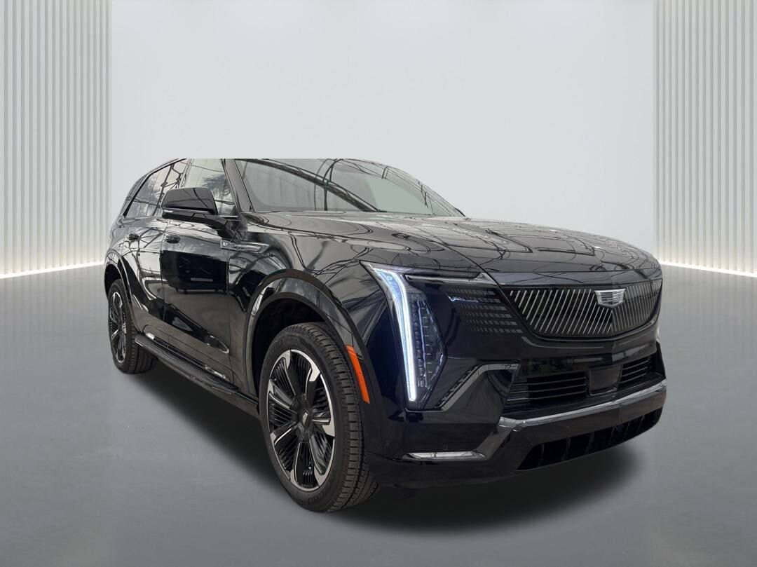 2025 Cadillac Escalade IQ Sport photo 3