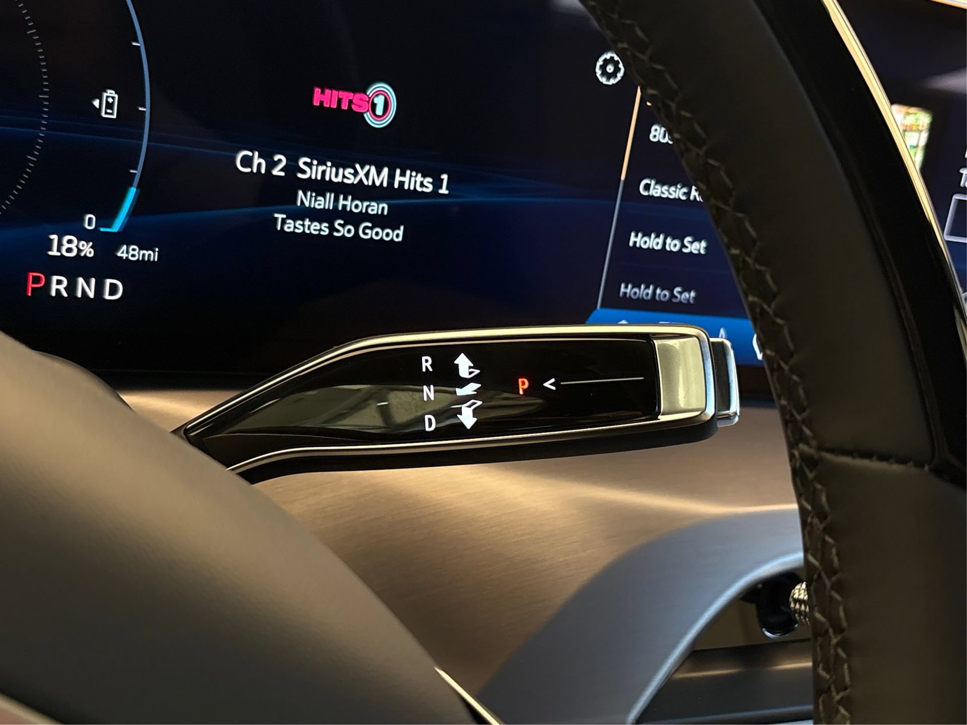 2027 Cadillac VISTIQ Sport - Photo 28