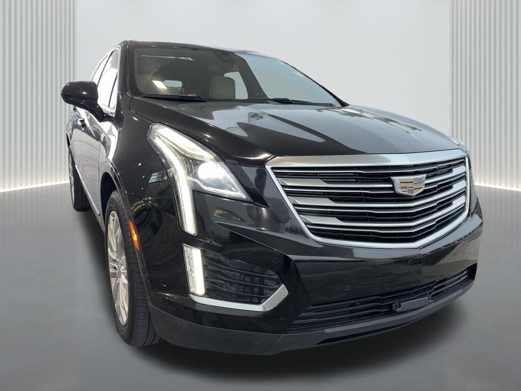 Used 2019 CADILLAC XT5 Premium Luxury FWD SUV
