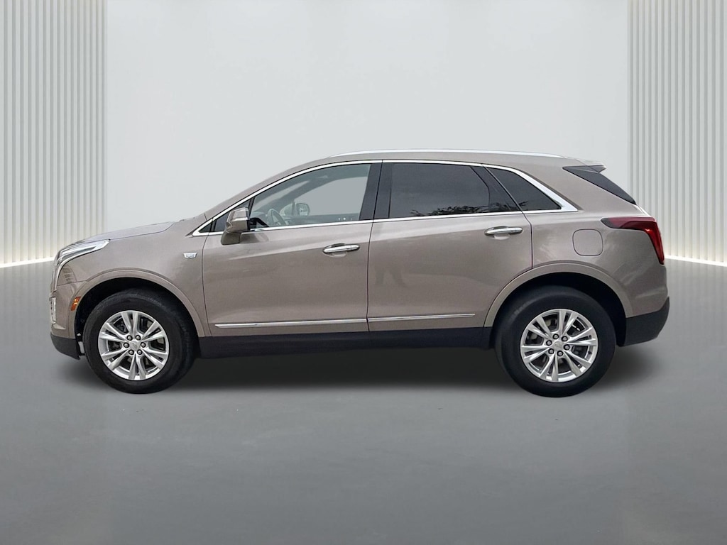 Certified 2023 CADILLAC XT5 FWD Luxury SUV