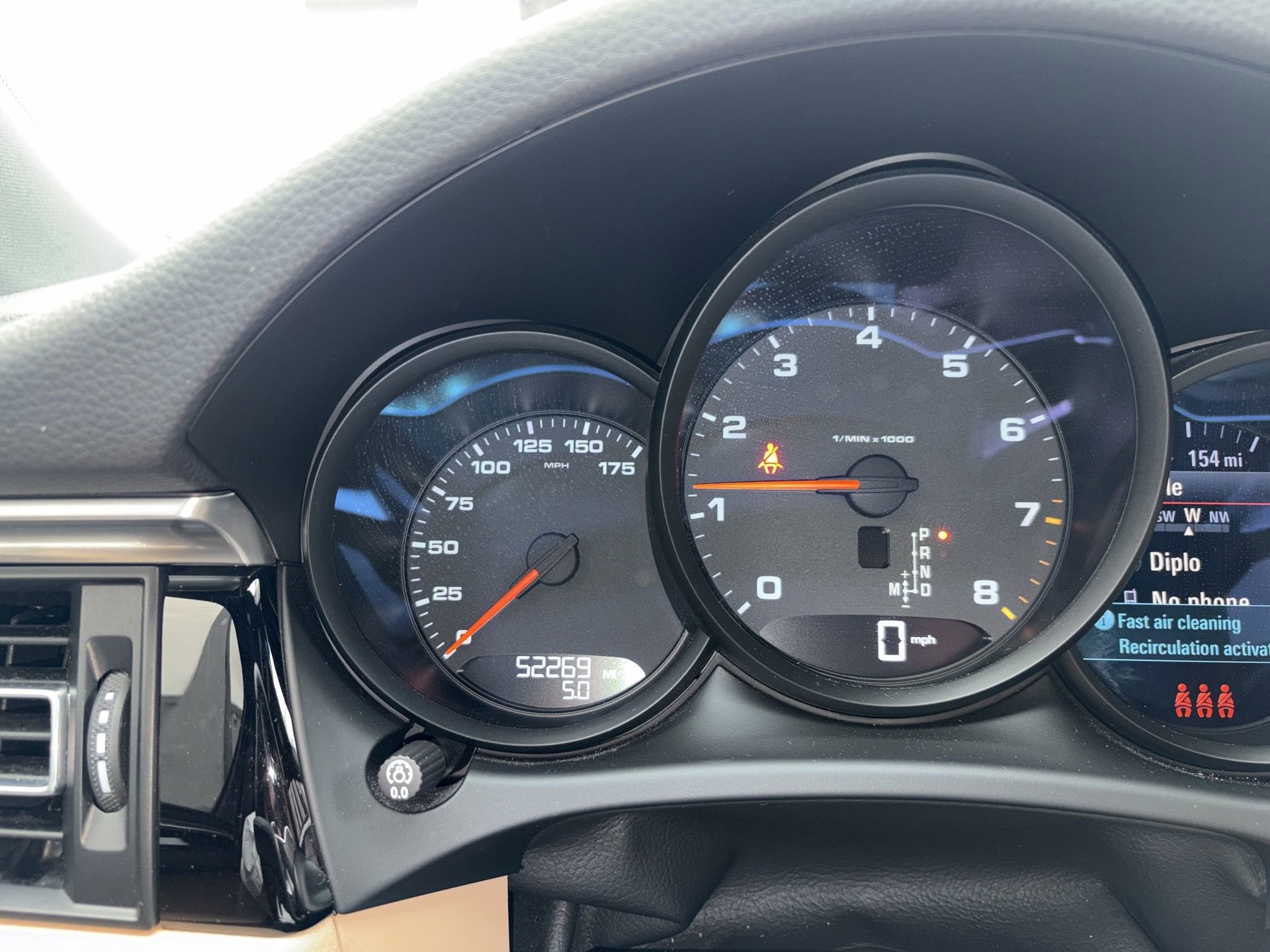 2020 Porsche Macan Base