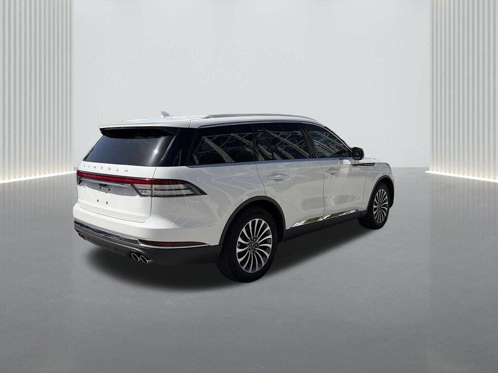 Used 2023 Lincoln Aviator Standard