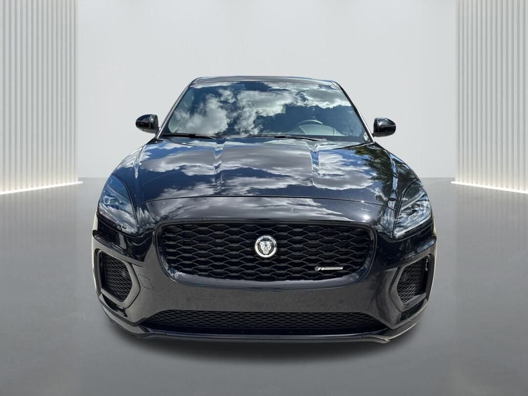 2024 Jaguar E-PACE R-Dynamic SE photo 2