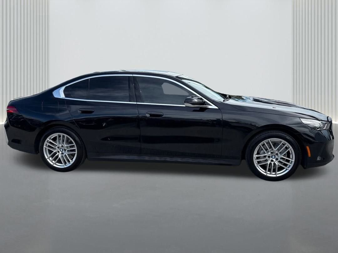 2024 Bmw 530i photo 4