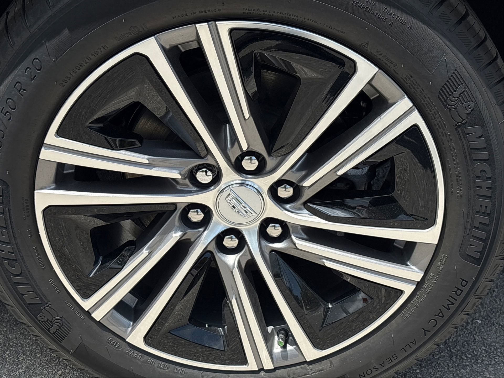 2026 Cadillac LYRIQ Luxury - Photo 12