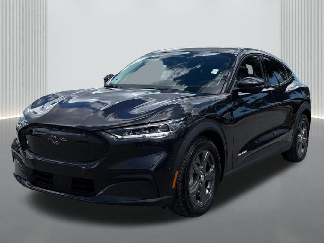 2022 Ford Mustang Mach-E