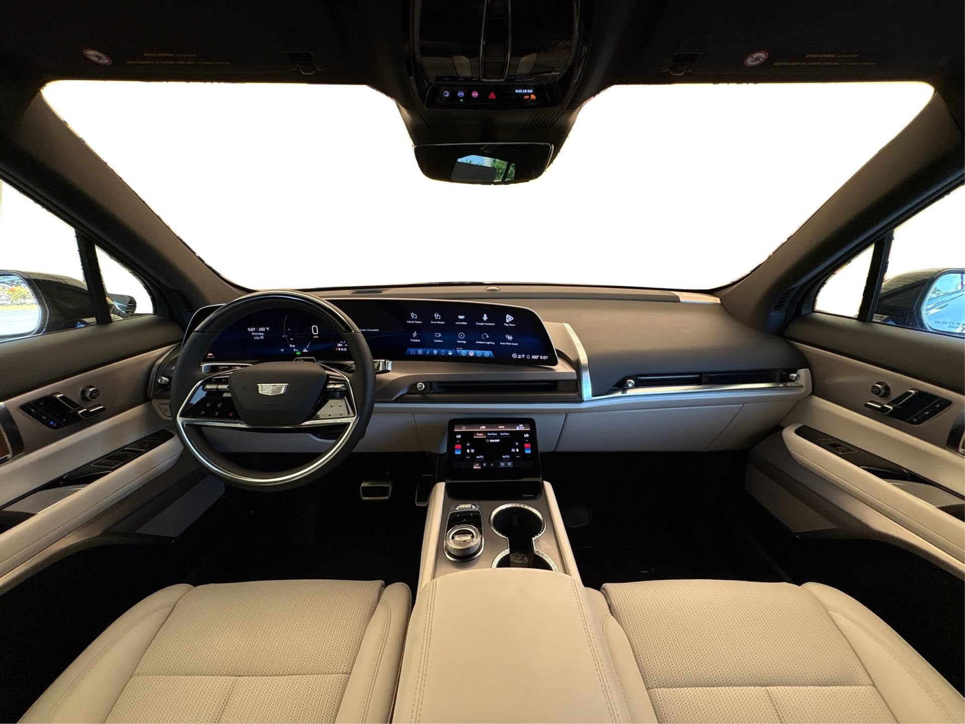 2027 Cadillac VISTIQ Sport - Photo 22