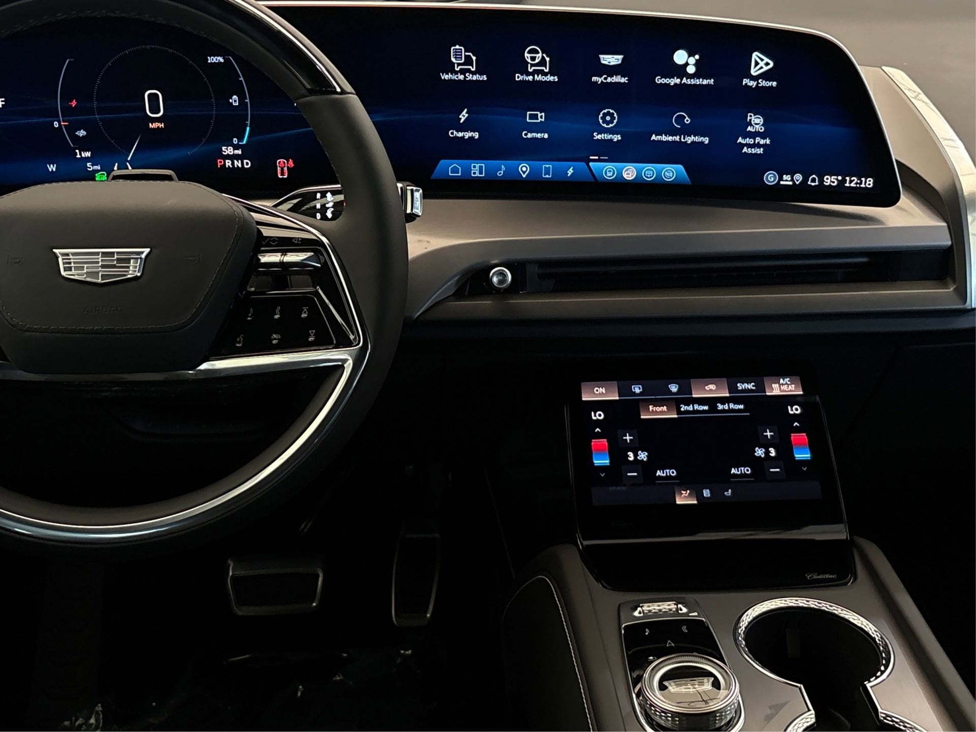 2026 Cadillac VISTIQ Platinum Sport - Photo 16