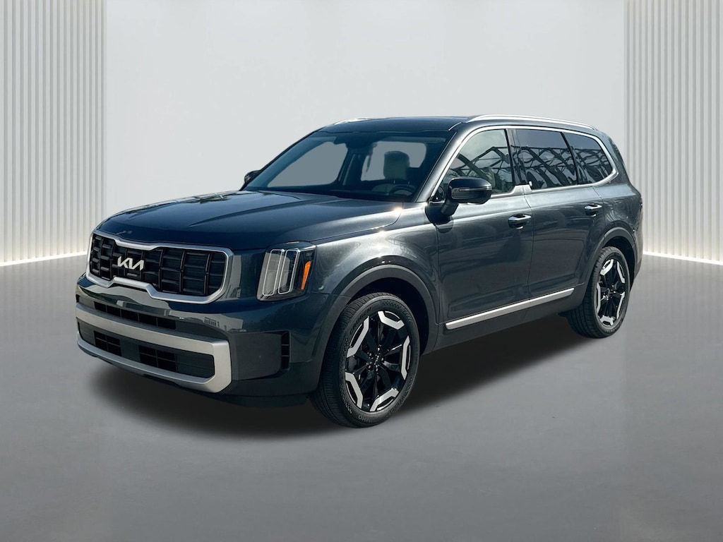 Used 2024 Kia Telluride S