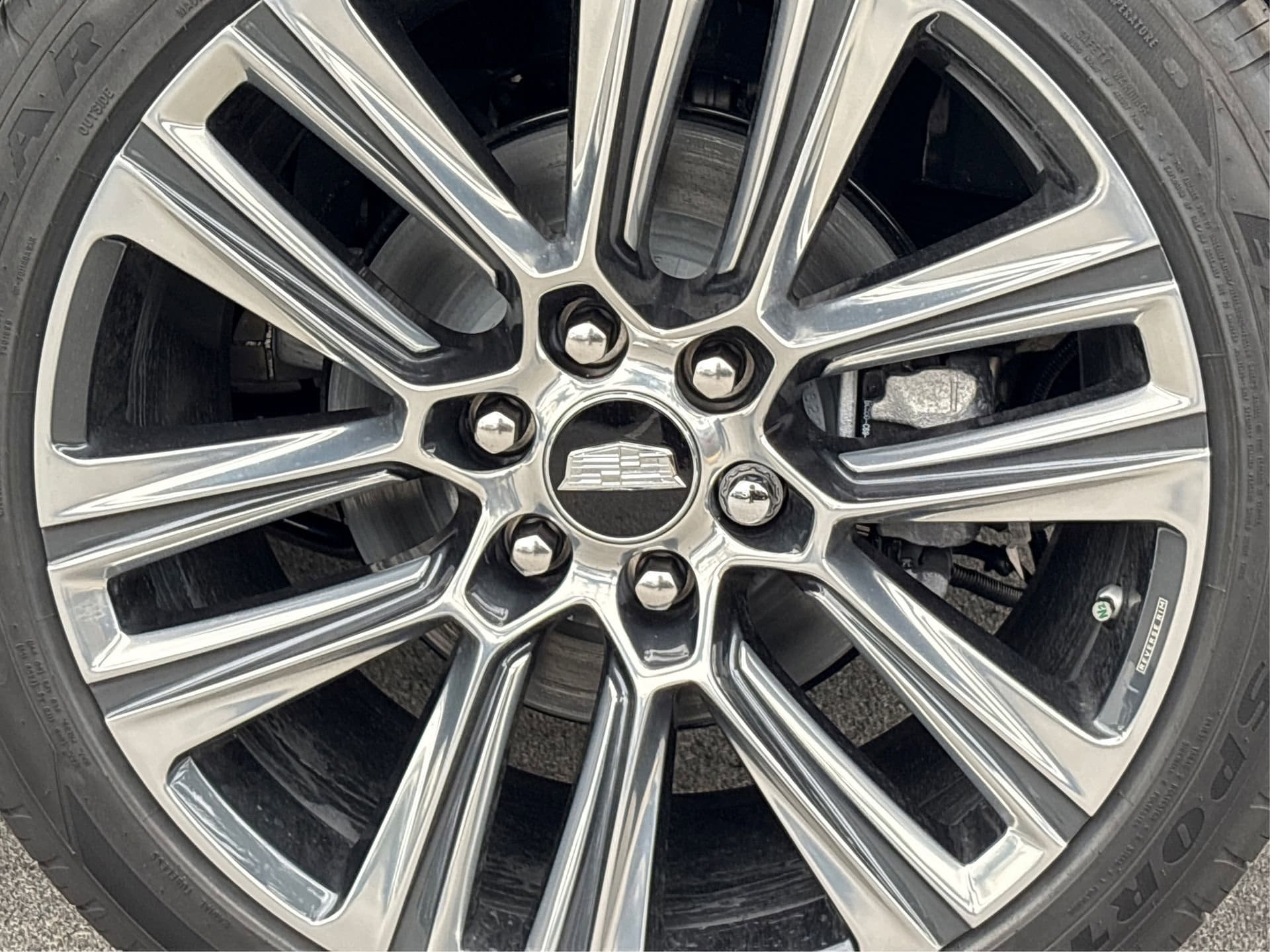 2026 Cadillac VISTIQ Platinum Sport - Photo 13