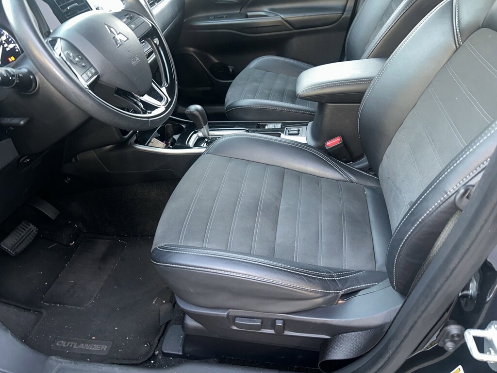 Used 2019 Mitsubishi Outlander SE
