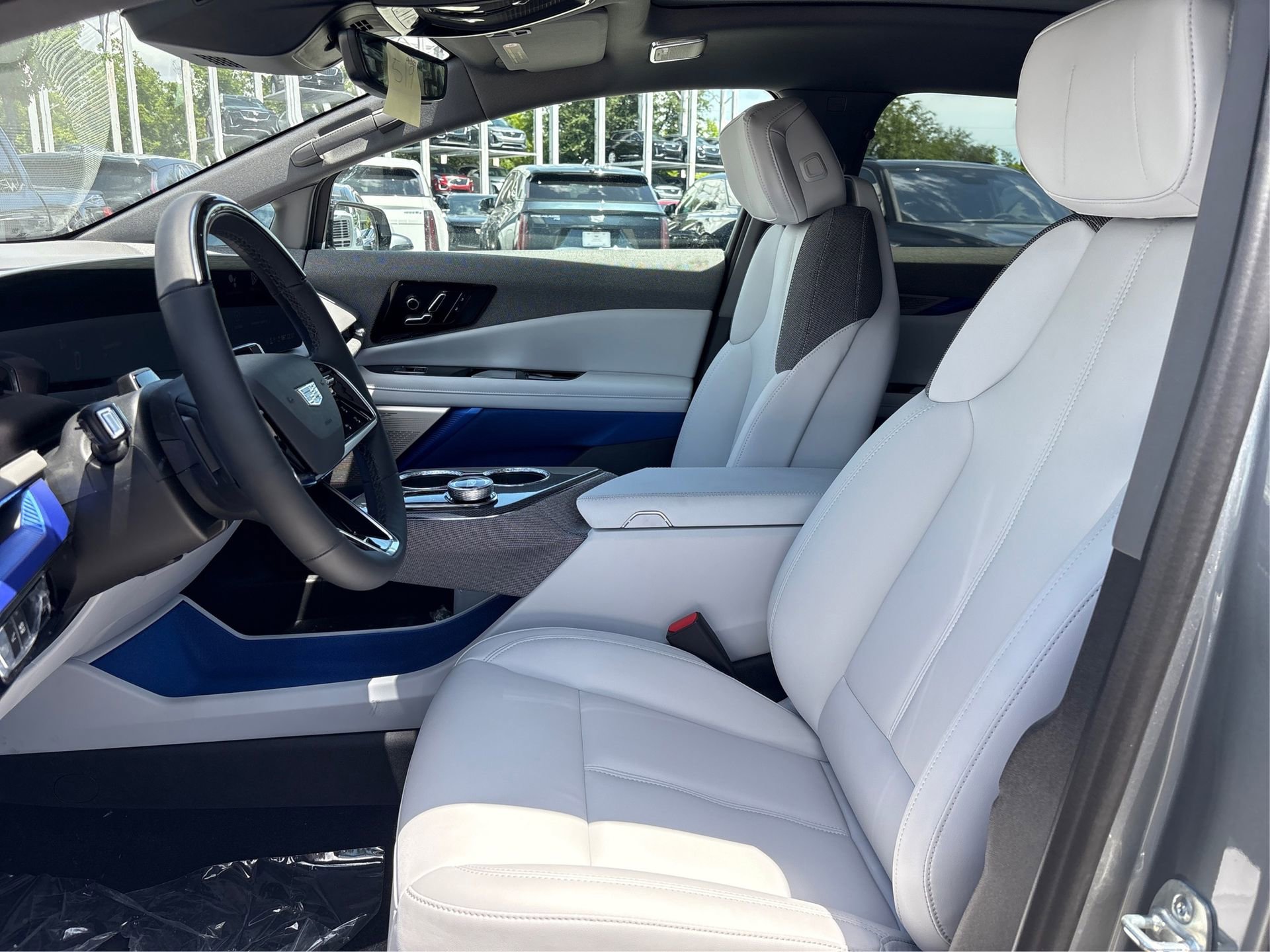 2026 Cadillac LYRIQ V - Photo 9