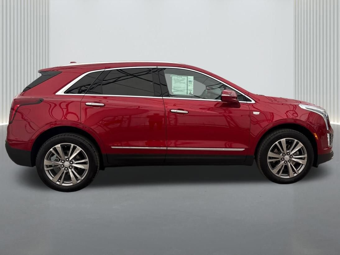 2025 Cadillac XT5 Premium Luxury photo 4