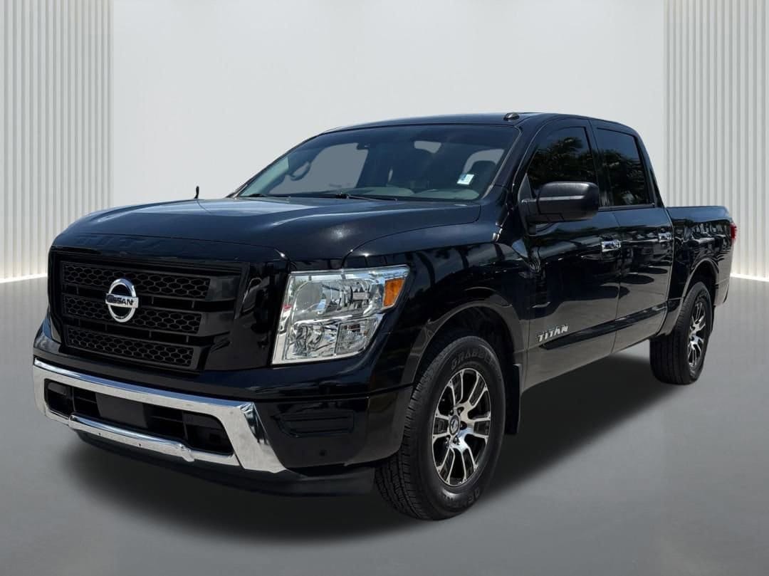 2021 Nissan Titan SV