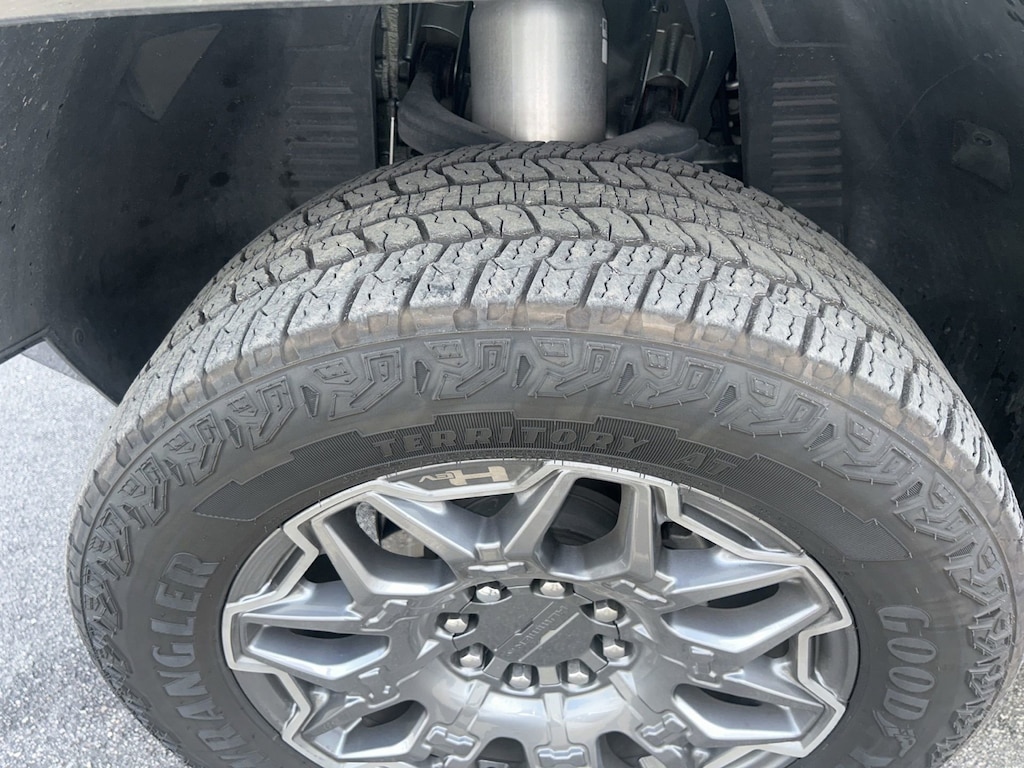 Used 2024 GMC HUMMER EV SUV 3X SUV