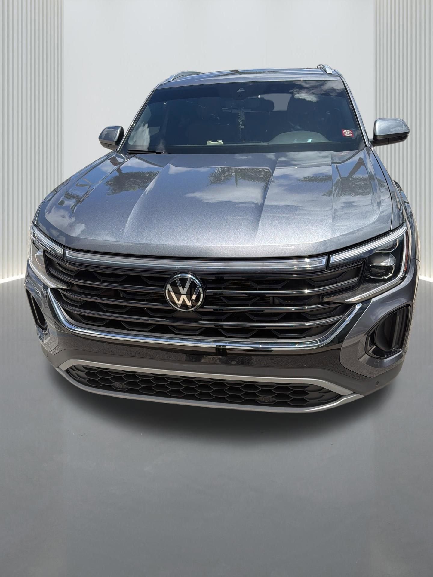 2024 Volkswagen Atlas Cross Sport 2.0T SE w/Tech's photo