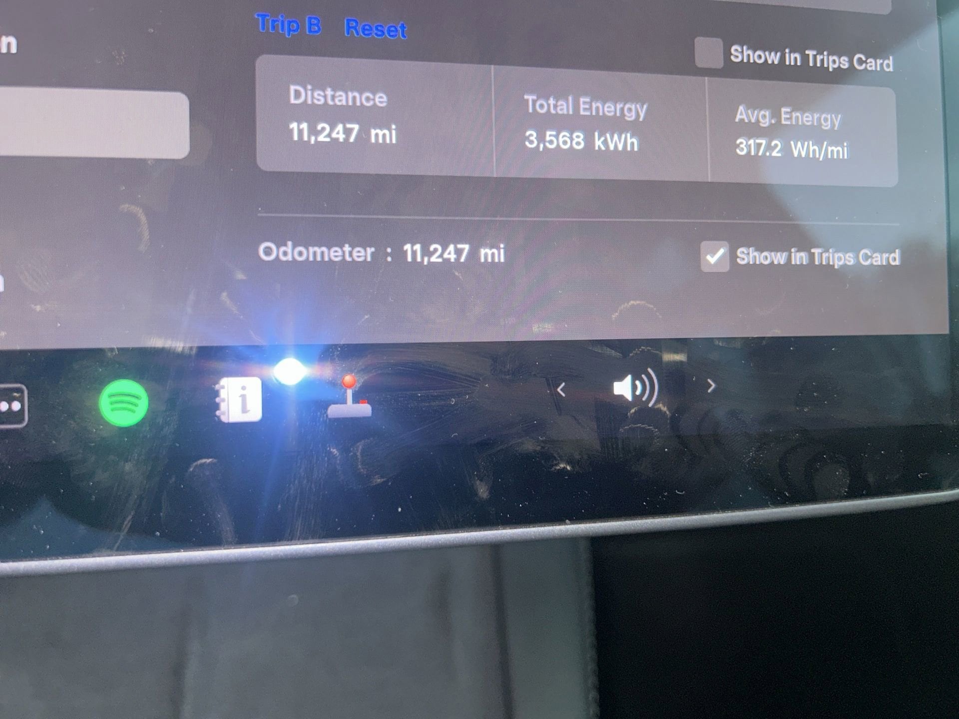 Used 2022 Tesla Model Y Performance with VIN 7SAYGDEF1NF317235 for sale in Miami, FL