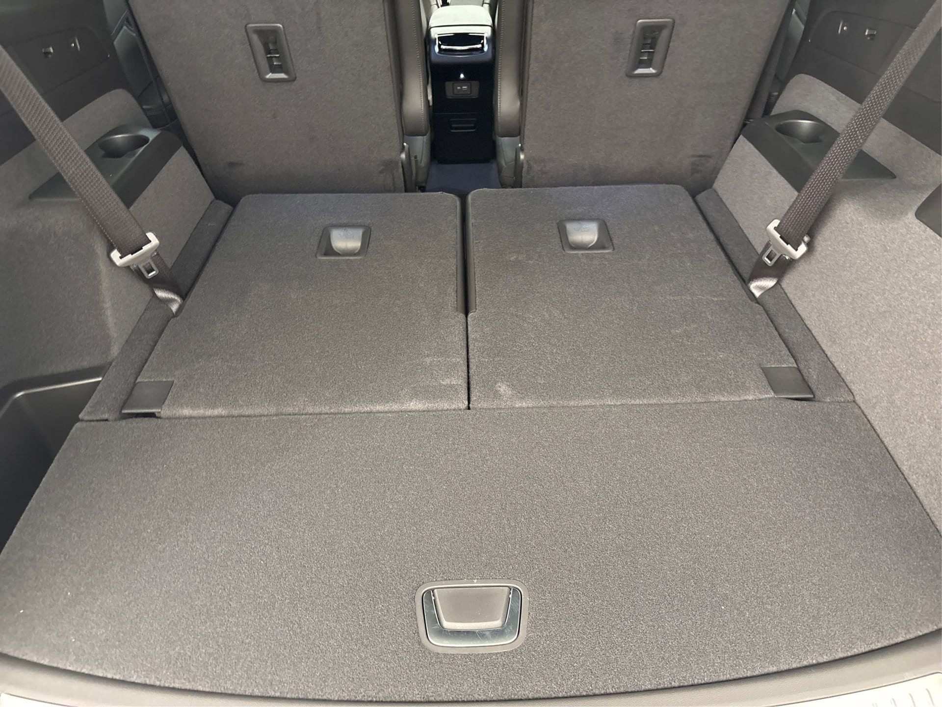 2025 Cadillac XT6 Premium Luxury - Photo 13