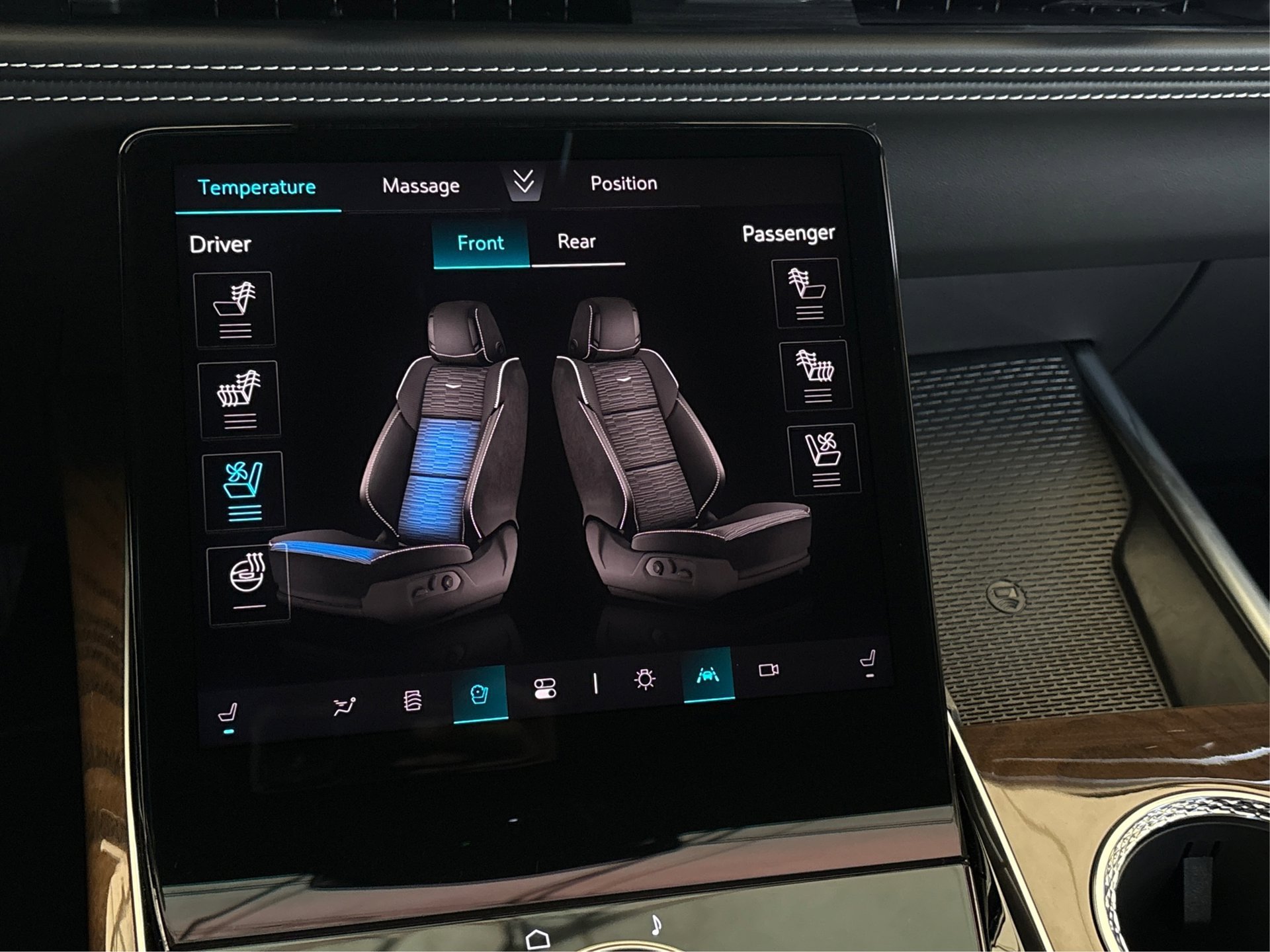 2026 Cadillac Escalade Platinum Sport - Photo 33