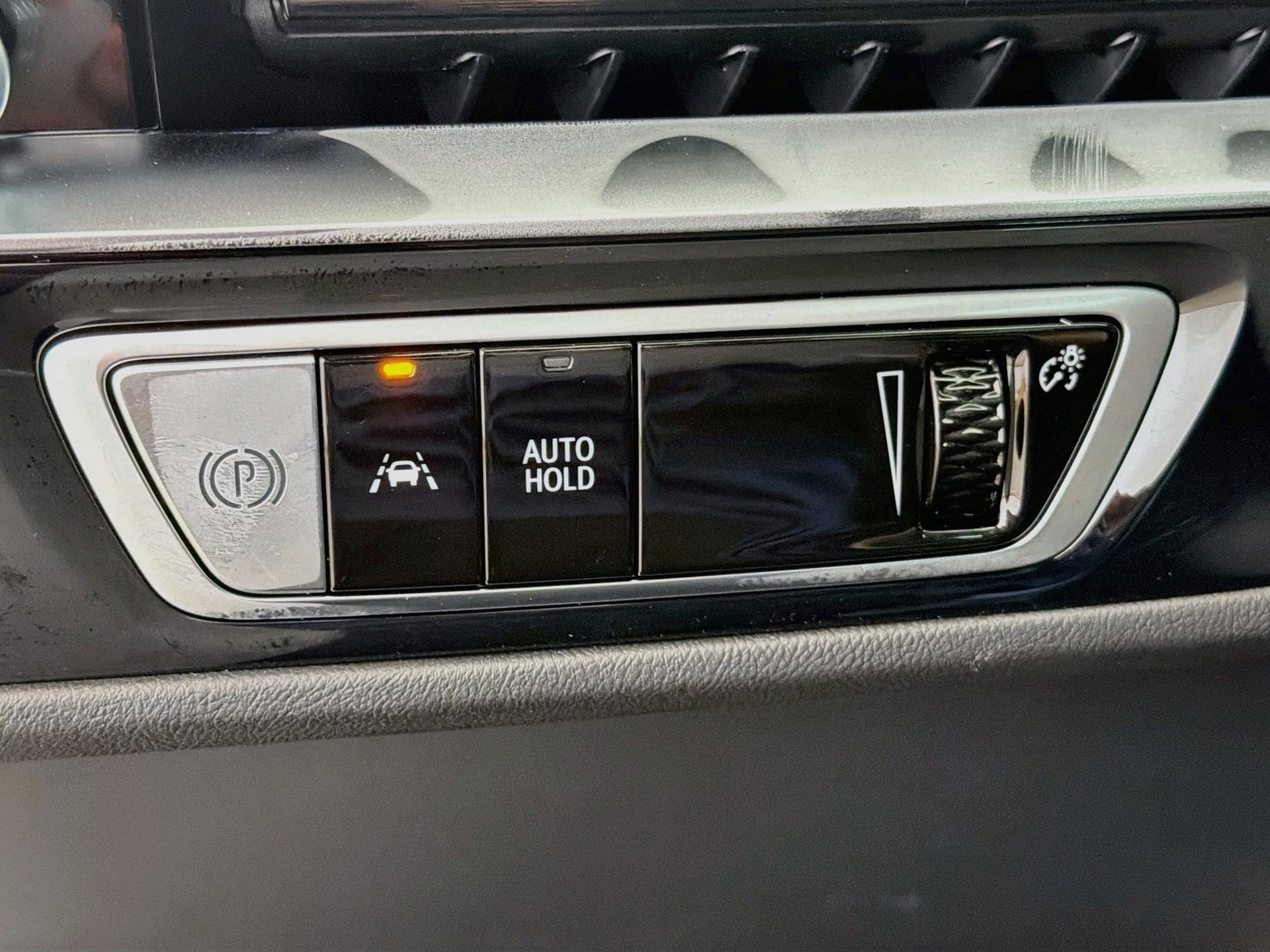2027 Cadillac LYRIQ Sport - Photo 33