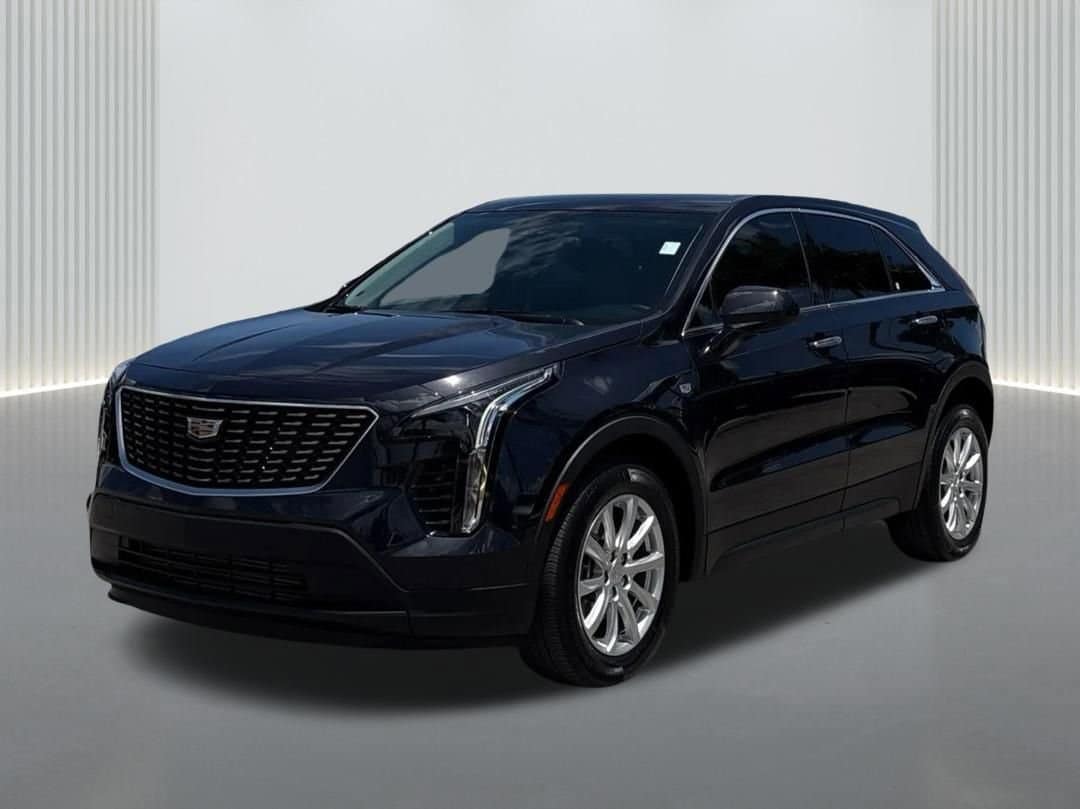 2023 Cadillac XT4 Luxury's photo