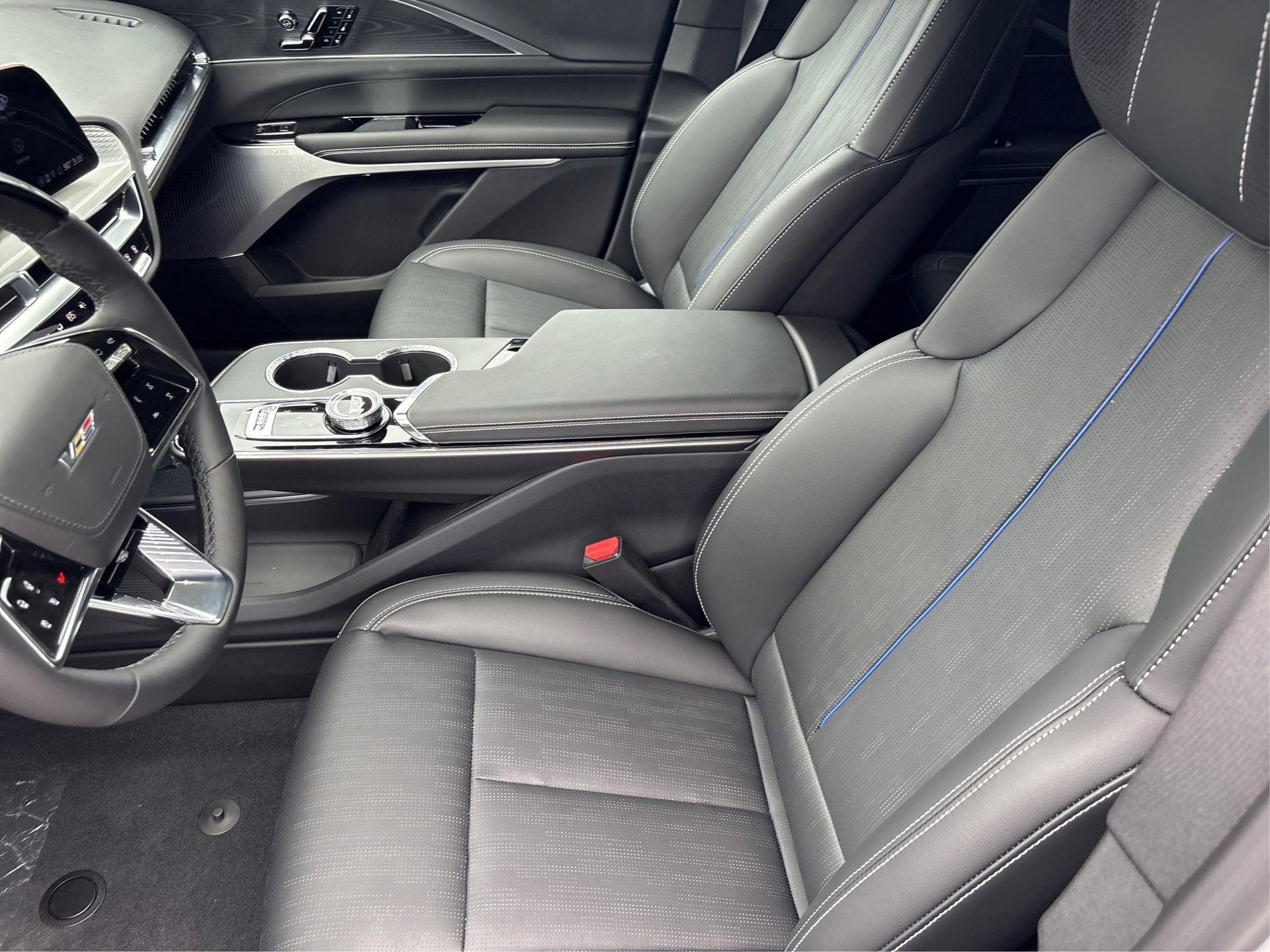 2026 Cadillac LYRIQ V - Photo 9