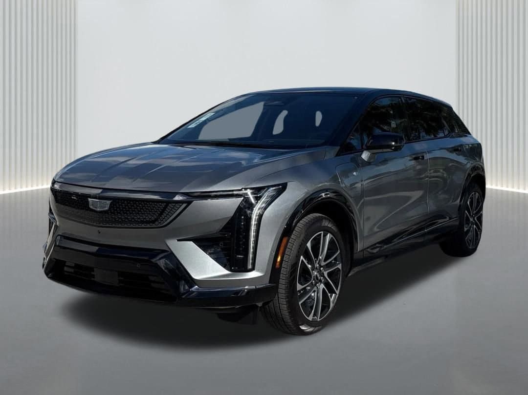 2025 Cadillac OPTIQ Sport 1's photo