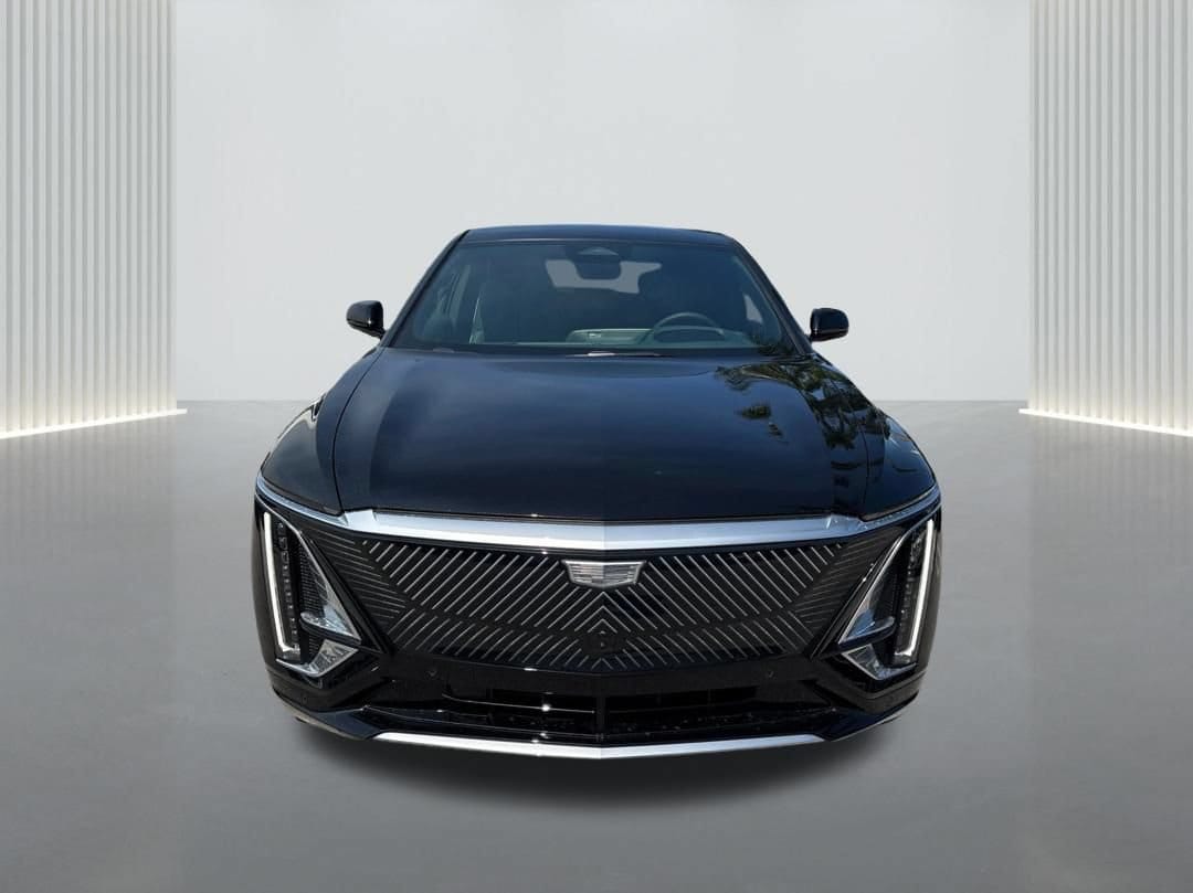 2026 Cadillac LYRIQ Signature Luxury - Photo 2