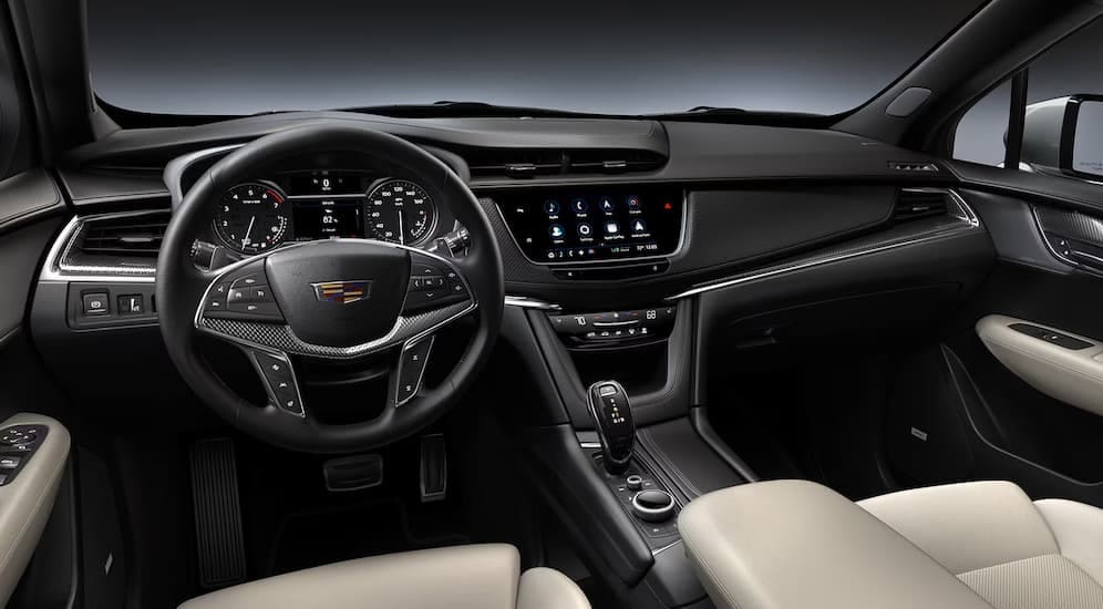 Black dash in a 2026 Cadillac XT5.