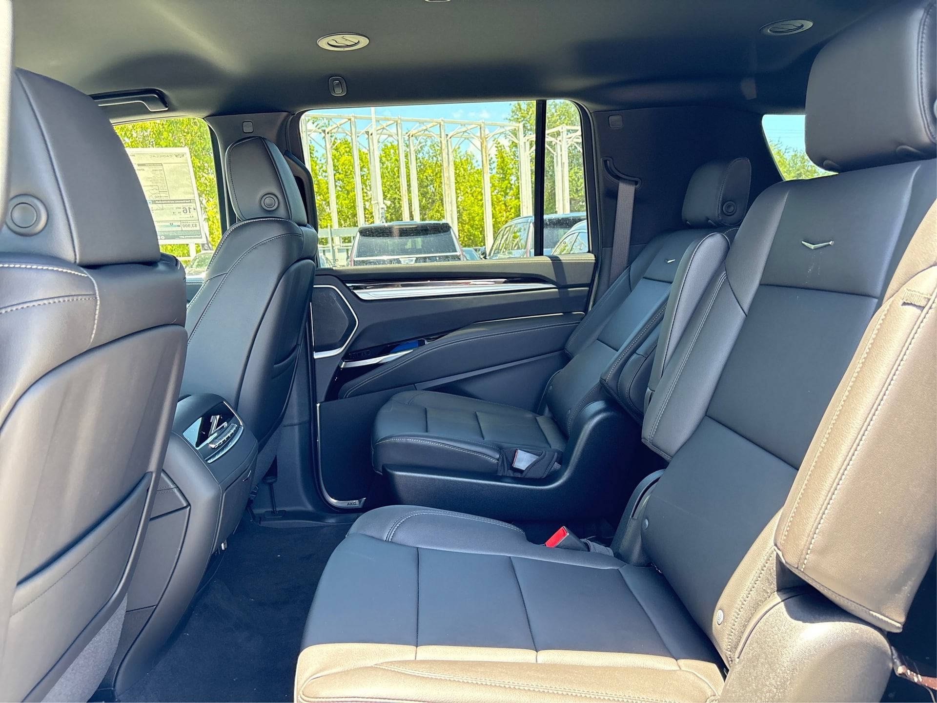 2026 Cadillac Escalade ESV Base - Photo 10