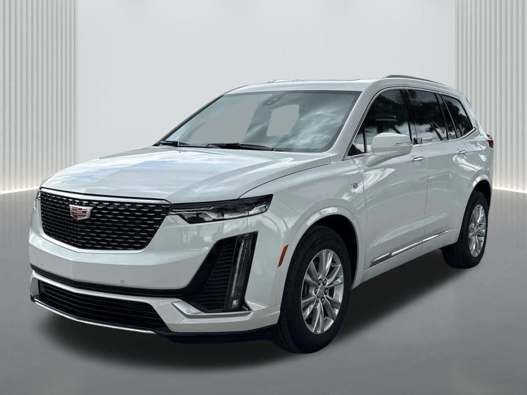 2025 Cadillac XT6 Luxury's photo