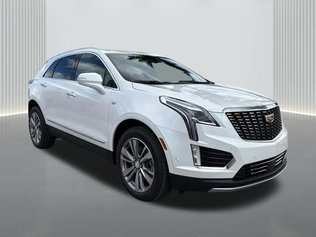 New 2026 CADILLAC XT5 Premium Luxury SUV