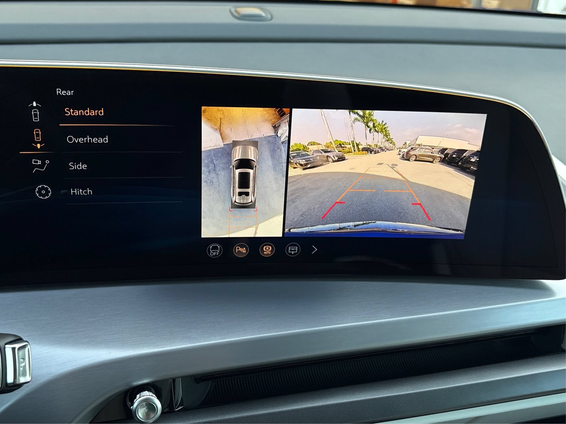2027 Cadillac VISTIQ Sport - Photo 24